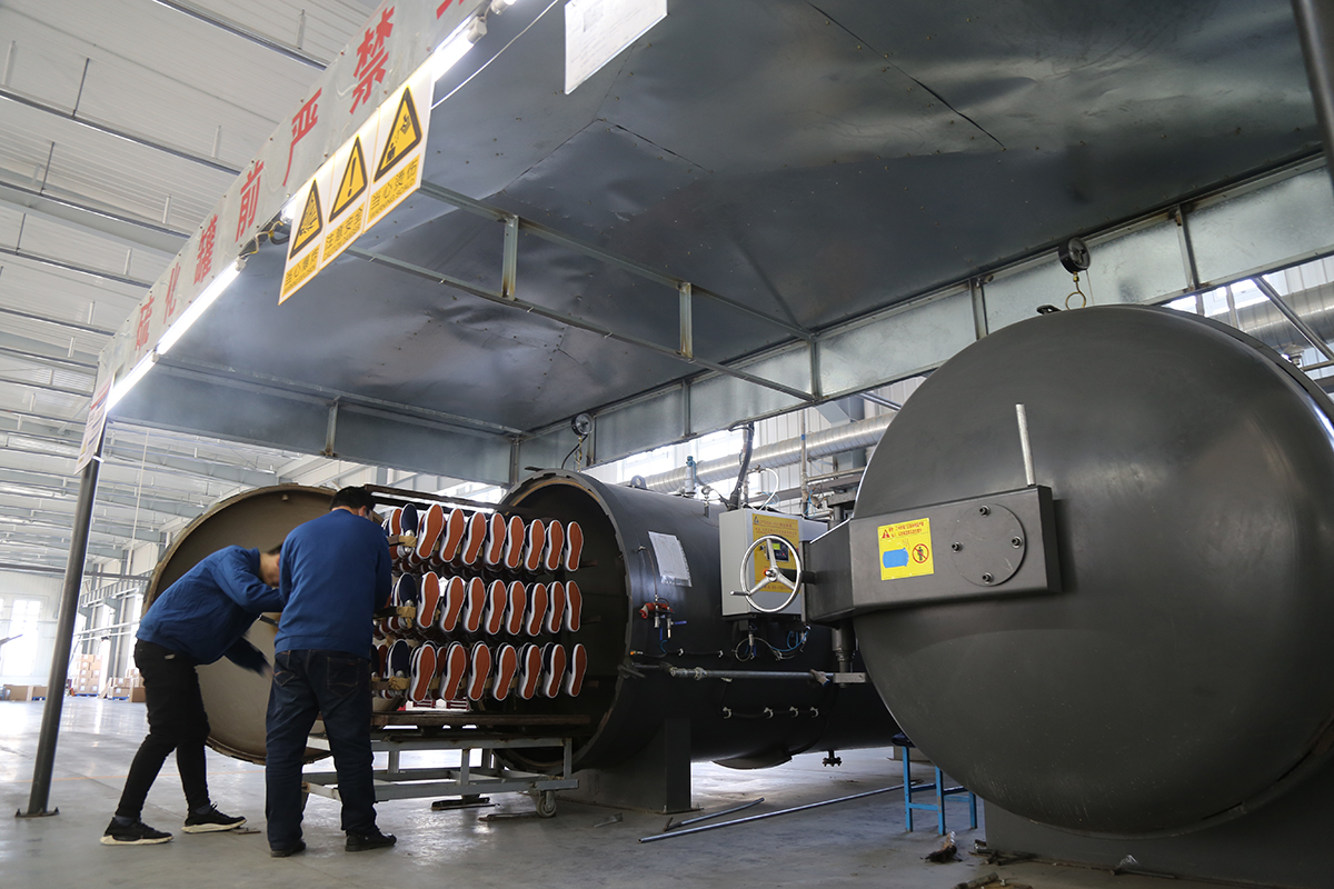 Assembly Workshop - Lasting & Molding